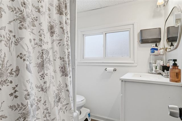 408 Gilmore Avenue, Trafford, PA 15085