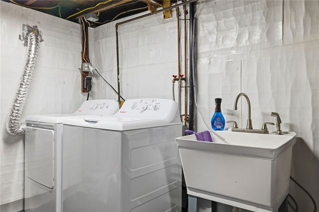 408 Gilmore Avenue, Trafford, PA 15085