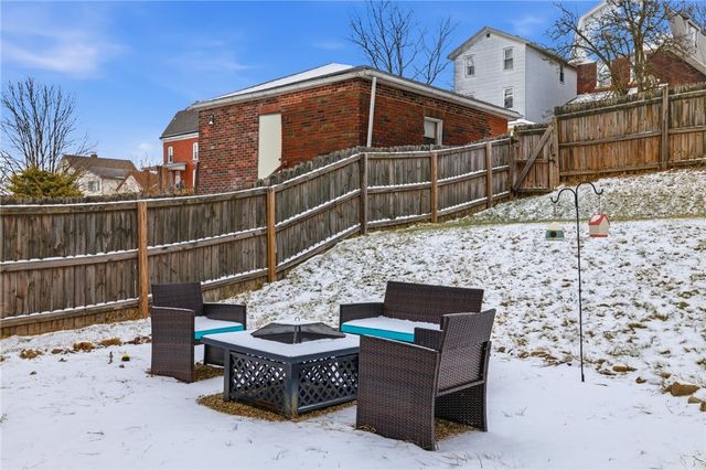 408 Gilmore Avenue, Trafford, PA 15085