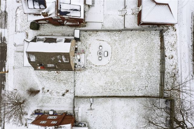 408 Gilmore Avenue, Trafford, PA 15085