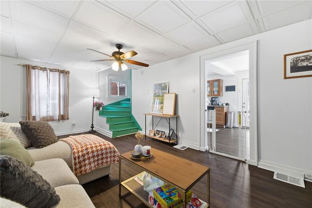 408 Gilmore Avenue, Trafford, PA 15085