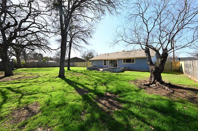 404 Northwood DR, Georgetown, TX 78628