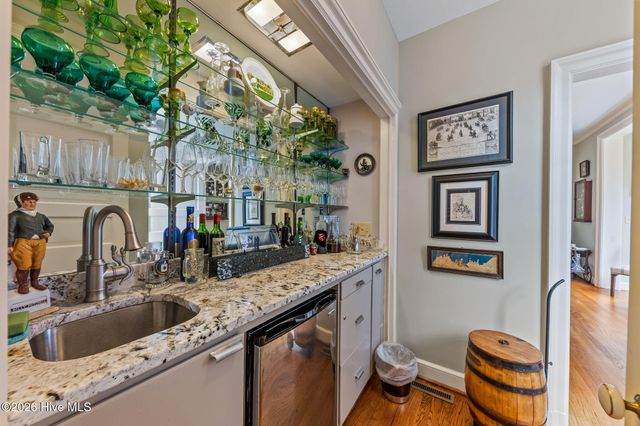 667 Yadkin Road, Southern Pines, NC 28387