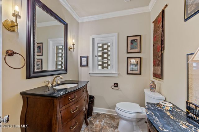 667 Yadkin Road, Southern Pines, NC 28387