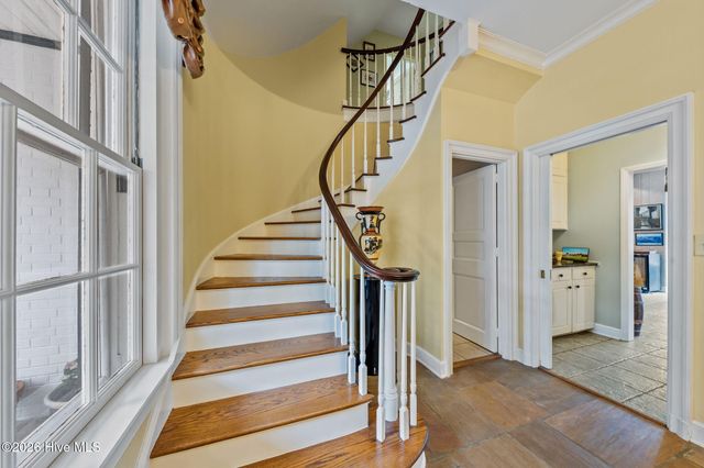 667 Yadkin Road, Southern Pines, NC 28387