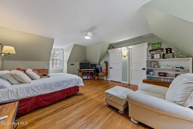 667 Yadkin Road, Southern Pines, NC 28387