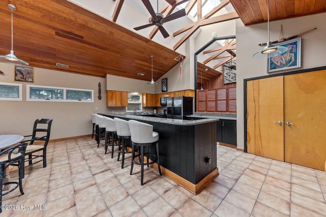 667 Yadkin Road, Southern Pines, NC 28387