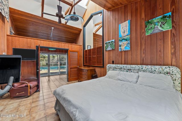 667 Yadkin Road, Southern Pines, NC 28387