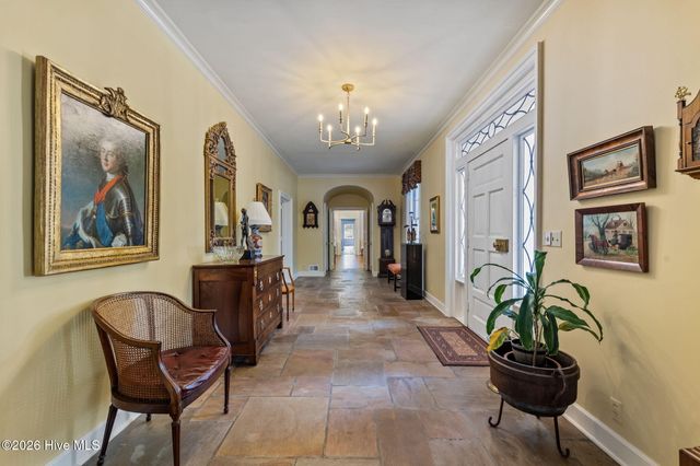 667 Yadkin Road, Southern Pines, NC 28387