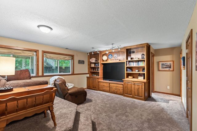 401 Orleans Court N, Champlin, MN 55316