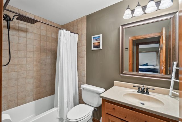 401 Orleans Court N, Champlin, MN 55316