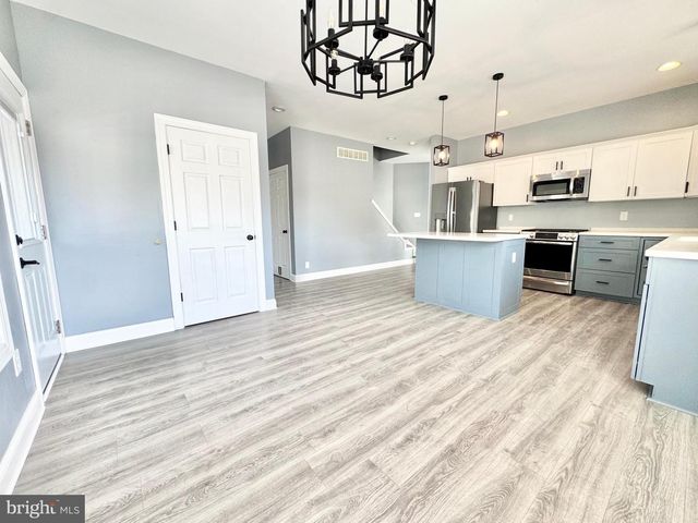 47 N ERIN AVE, Felton, DE 19943