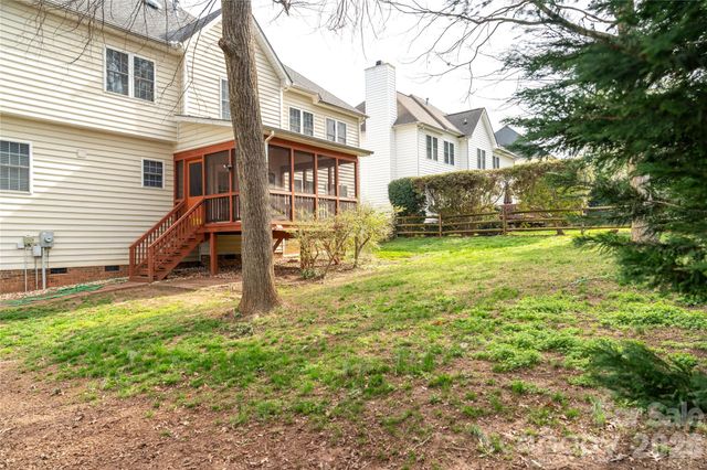 16905 Laureate Road 16, Huntersville, NC 28078