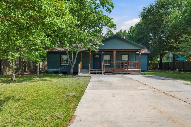 25921 Essex, New Caney, TX 77357