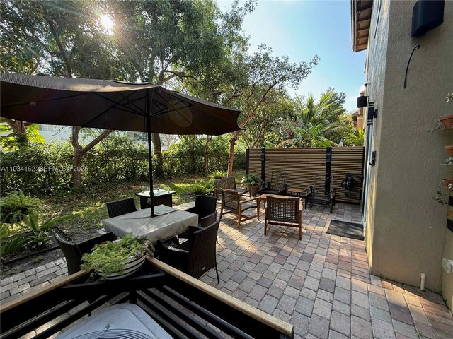 6923 Julia Gardens Dr 6923, Coconut Creek, FL 33073