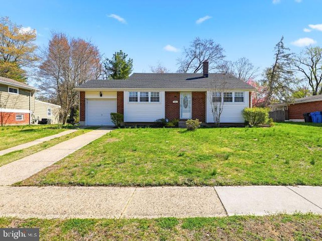 270 LANSING DR, Mantua, NJ 08051