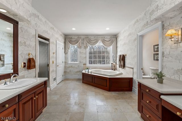 7 Timber Ridge Rd, Mendham Twp., NJ 07931