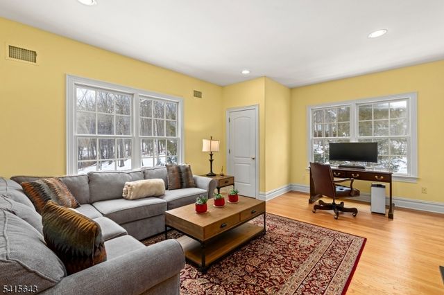 7 Timber Ridge Rd, Mendham Twp., NJ 07931