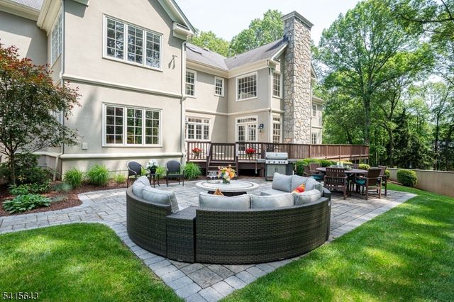 7 Timber Ridge Rd, Mendham Twp., NJ 07931