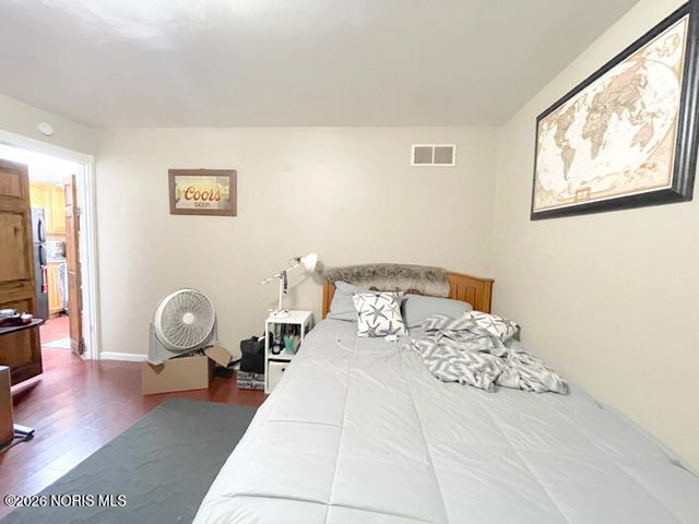 802 Wright Avenue, Toledo, OH 43609