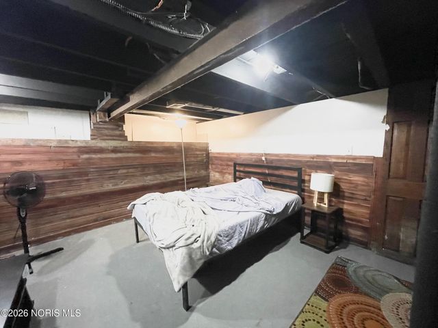 802 Wright Avenue, Toledo, OH 43609