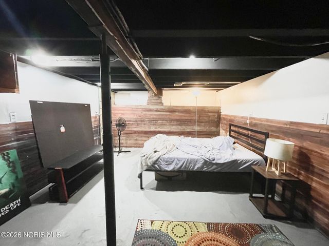 802 Wright Avenue, Toledo, OH 43609