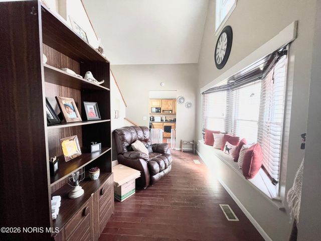 802 Wright Avenue, Toledo, OH 43609