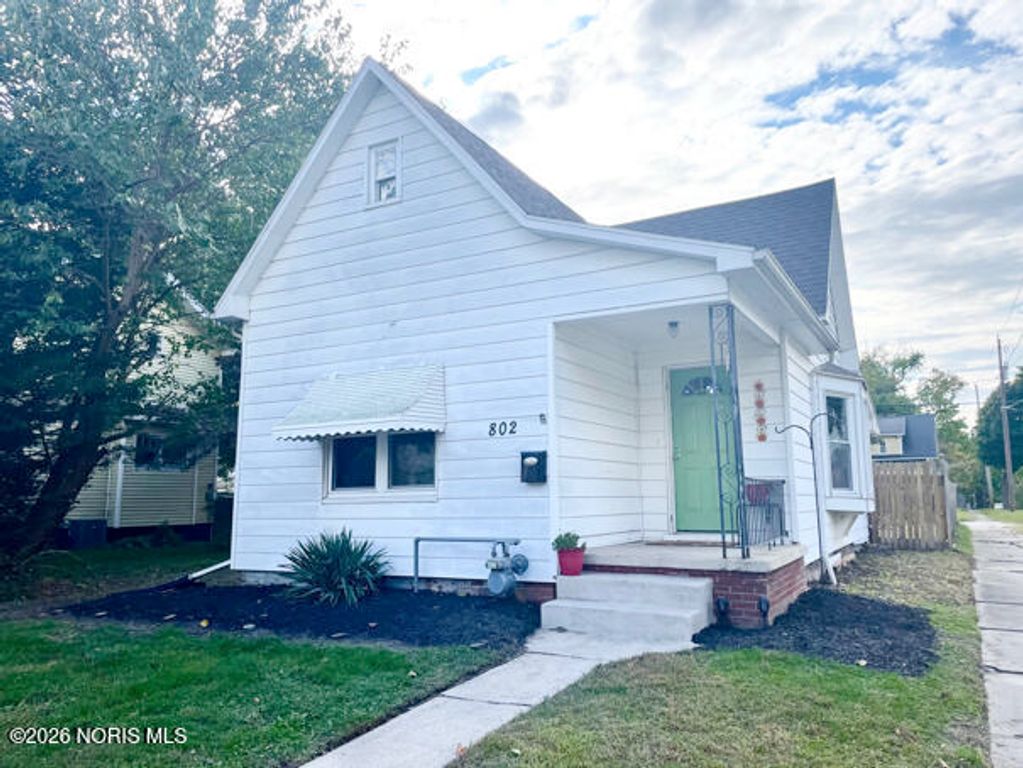 802 Wright Avenue, Toledo, OH 43609