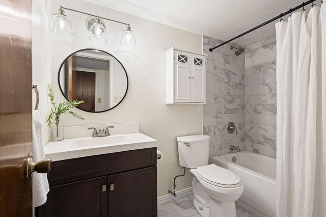 5552 Russell Drive, The Colony, TX 75056