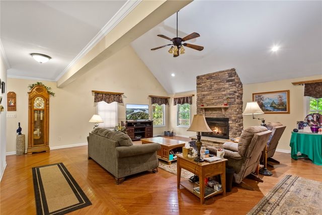 308 Sun Meadow Lane, Seneca, SC 29678