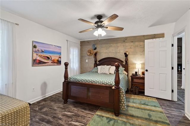 7011 Tracey CT, Gloucester, VA 23061