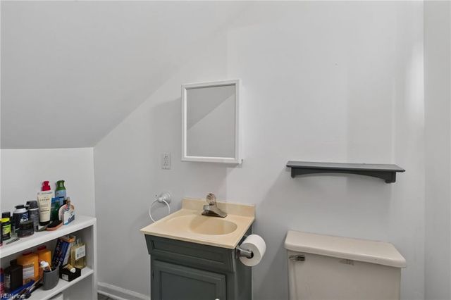 7011 Tracey CT, Gloucester, VA 23061