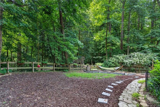 7011 Tracey CT, Gloucester, VA 23061