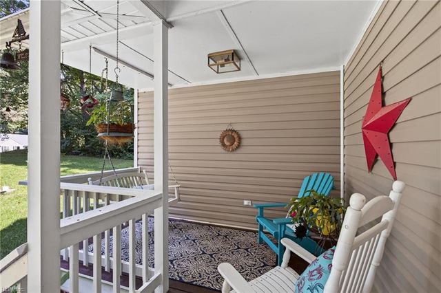 7011 Tracey CT, Gloucester, VA 23061