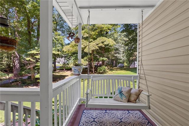 7011 Tracey CT, Gloucester, VA 23061