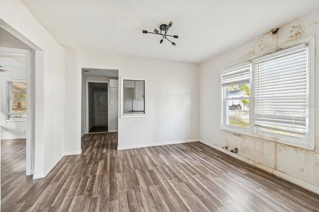 1606 E CHELSEA STREET, Tampa, FL 33610