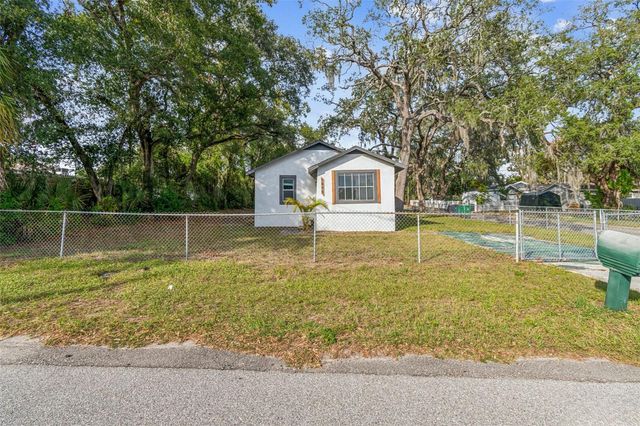 1606 E CHELSEA STREET, Tampa, FL 33610