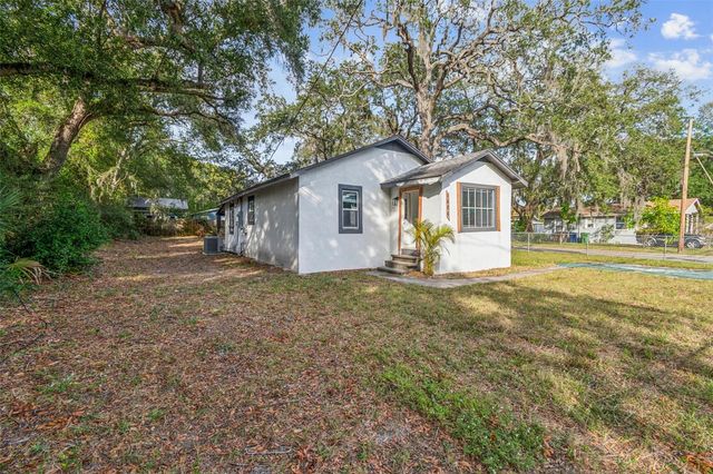1606 E CHELSEA STREET, Tampa, FL 33610