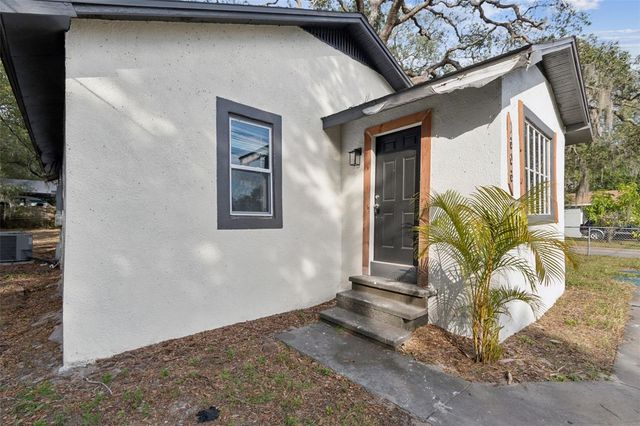 1606 E CHELSEA STREET, Tampa, FL 33610