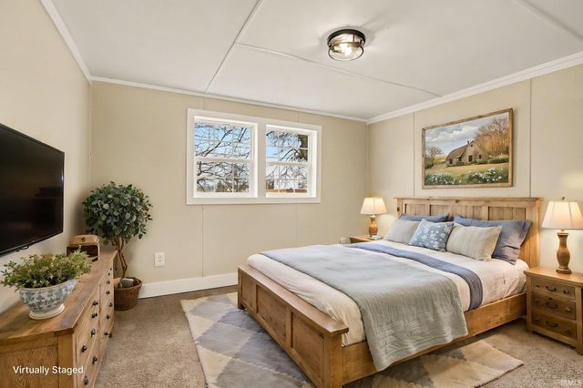 2001 W Lincolnway Street, South Bend, IN 46628