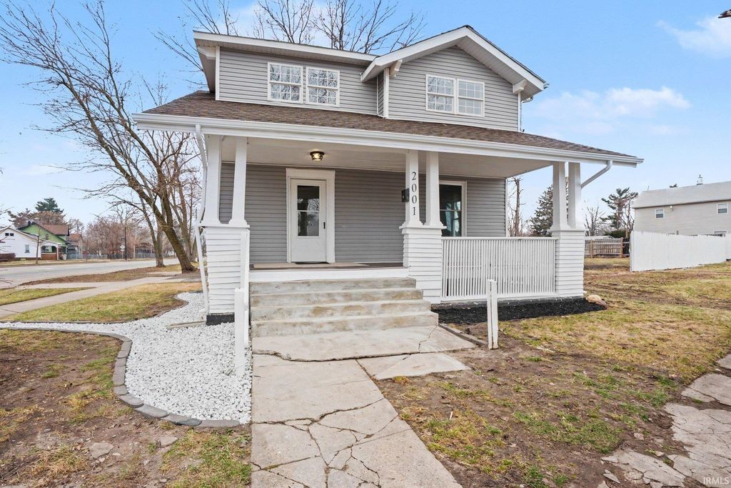 2001 W Lincolnway Street, South Bend, IN 46628