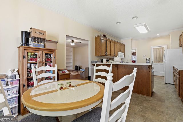 250 BRITTANY CHASE, Fayetteville, GA 30214