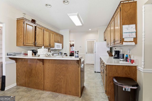 250 BRITTANY CHASE, Fayetteville, GA 30214