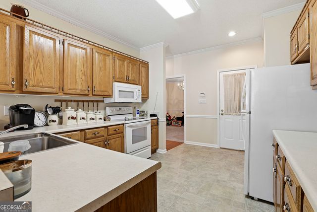 250 BRITTANY CHASE, Fayetteville, GA 30214