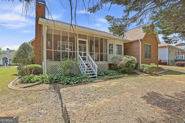 250 BRITTANY CHASE, Fayetteville, GA 30214