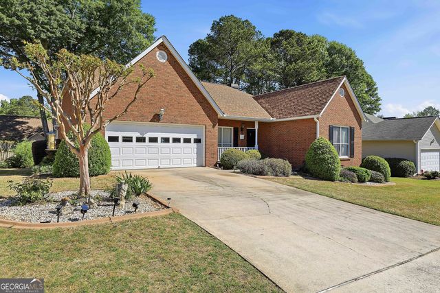 250 BRITTANY CHASE, Fayetteville, GA 30214