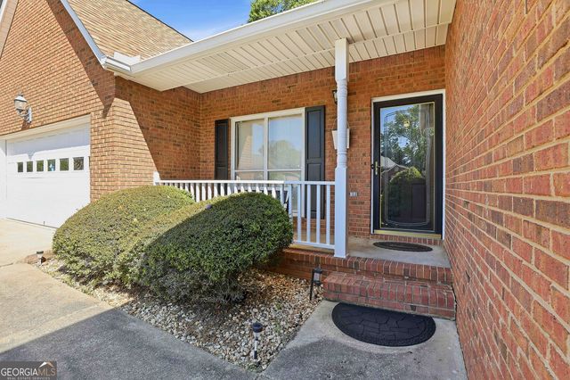 250 BRITTANY CHASE, Fayetteville, GA 30214