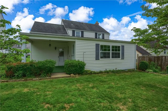 516 Pine Ave, Ellwood City, PA 16117