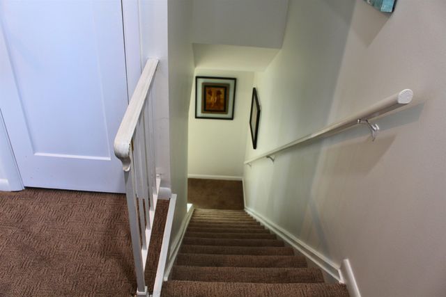 3860 Greenleaf Circle, Kalamazoo, MI 49008