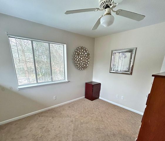 3860 Greenleaf Circle, Kalamazoo, MI 49008